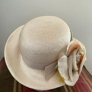 Bellini Derby Style hat Vintage Bellini Hat Red Asymmetric Kentucky Derby Church  main image 2
